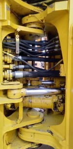 2008 - USED KOMATSU WA600-3 - 60TONS WHEEL LOADER - Image 6