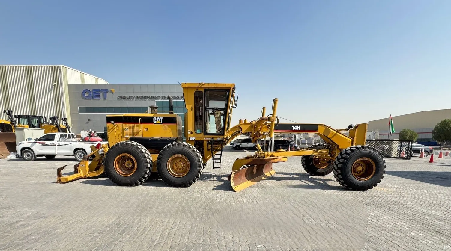 2007 - CATERPILLAR 14H - 20 TONS MOTOR GRADER 2007 - CATERPILLAR 14H - 20 TONS MOTOR GRADER