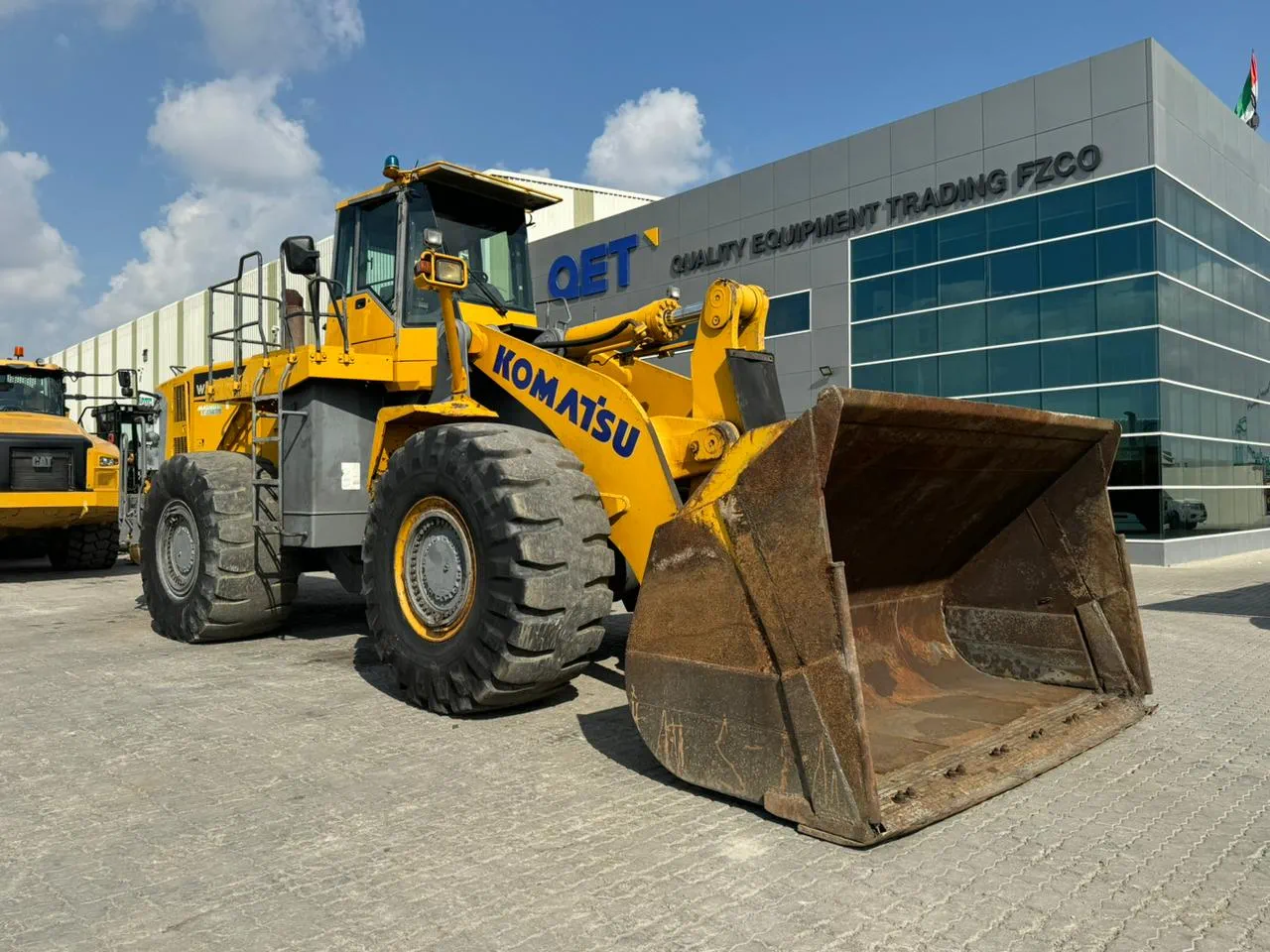 2009 - USED KOMATSU WA600-6 - 60TONS WHEEL LOADER 2009 - USED KOMATSU WA600-6 - 60TONS WHEEL LOADER