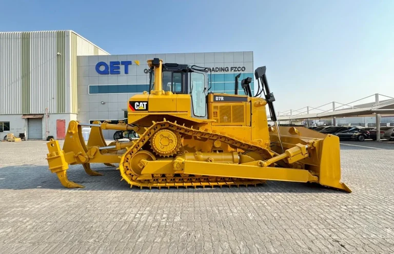 2012 - CATERPILLAR D7R - 24 TONS BULLDOZER