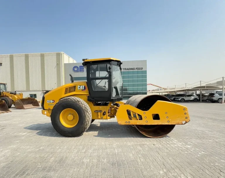 2023 - CATERPILLAR CS10GC - 10 TONS ROLLER