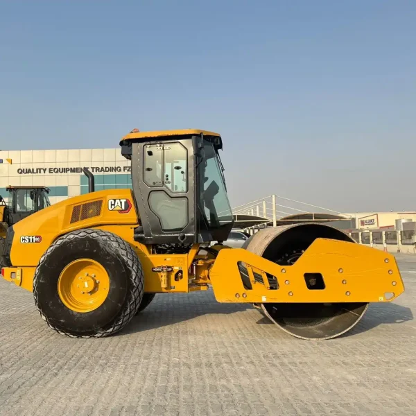 catepillar-11tons-cs11gc-v306551-single-drum-loader